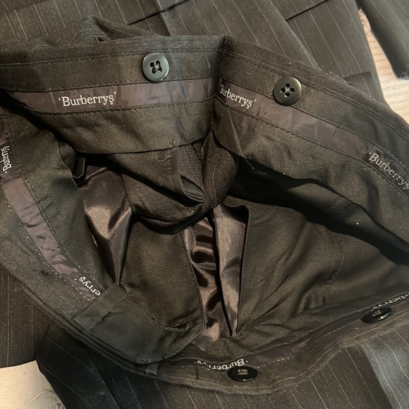 Burberry wool suit - Picture 5 of 10
